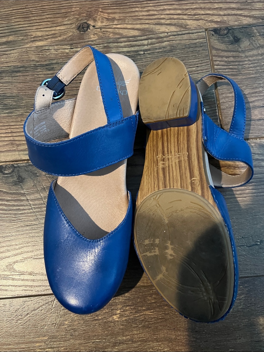 Dansko Women’s Blue Leather Ankle-Strap Flats - Picture 4 of 4